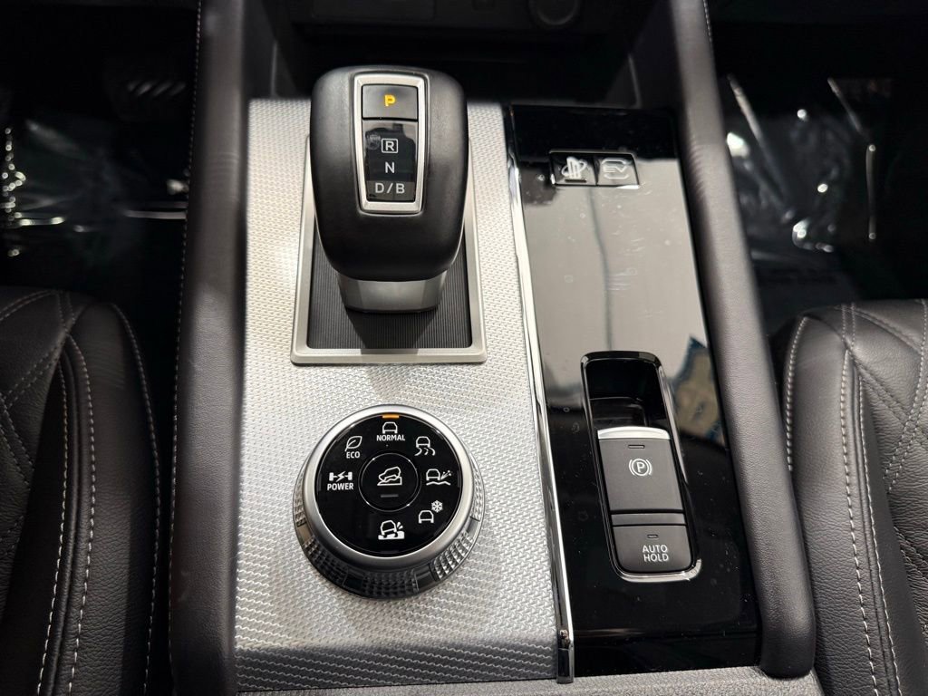 Used 2024 Mitsubishi Outlander SEL Black Edition image 42