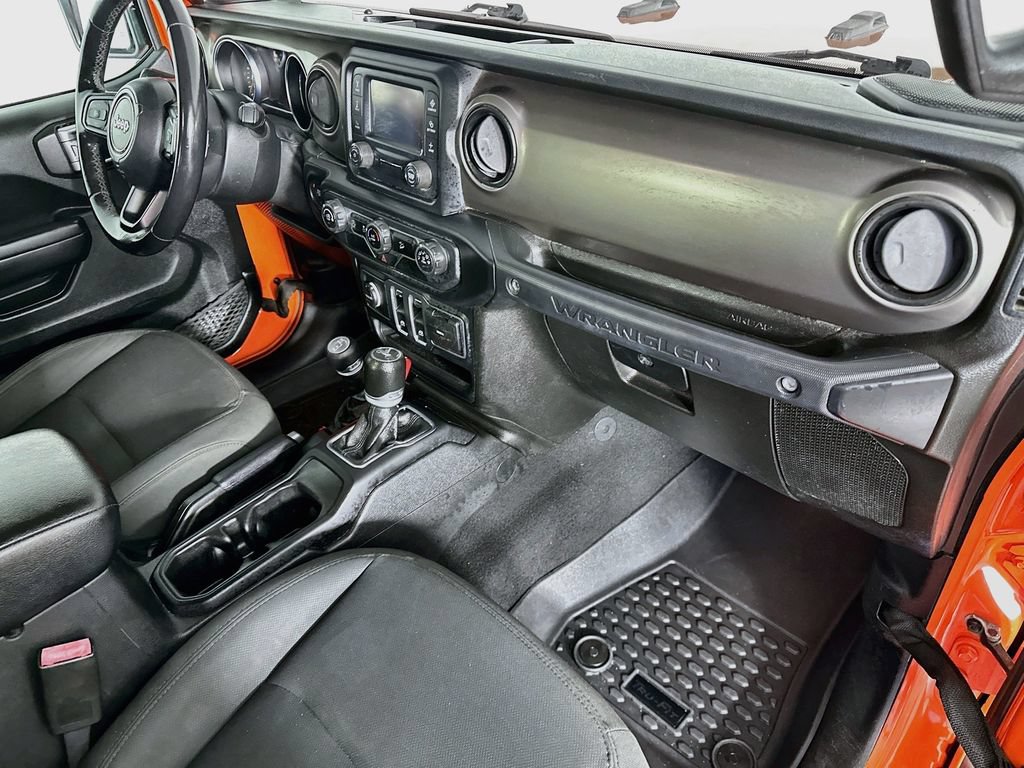 Used 2020 Jeep Wrangler Sport AWD/4WD image 29