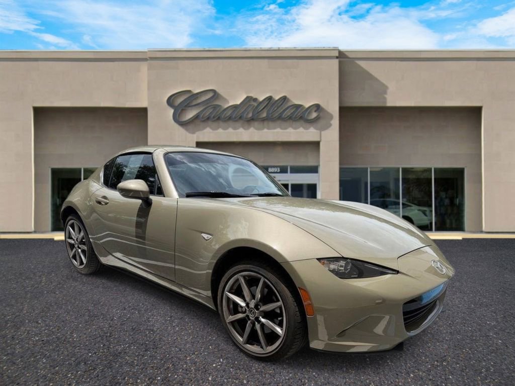 Used 2023 MAZDA MX-5 Miata Grand Touring RWD image 1