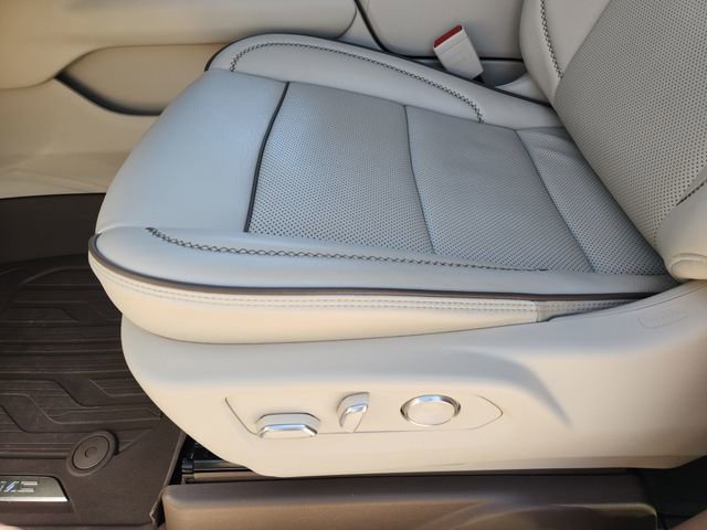 Used 2024 GMC Yukon XL Denali w/ LPO, Floor Liner Package AWD/4WD image 24