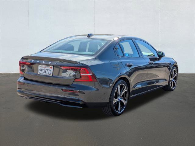 Used 2024 Volvo S60 B5 Plus w/ Climate Package image 5
