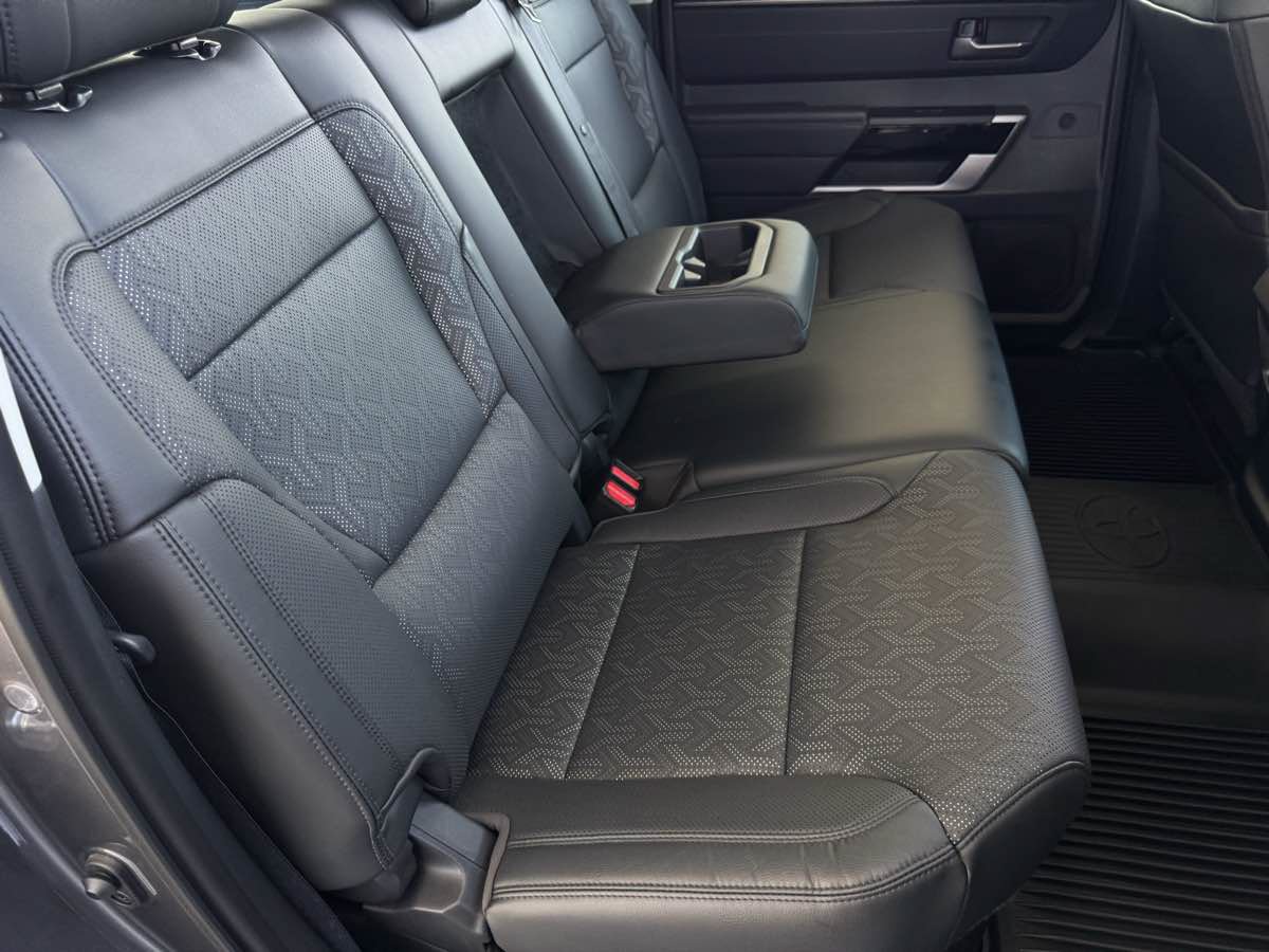 Used 2024 Toyota Tundra Limited AWD/4WD image 22