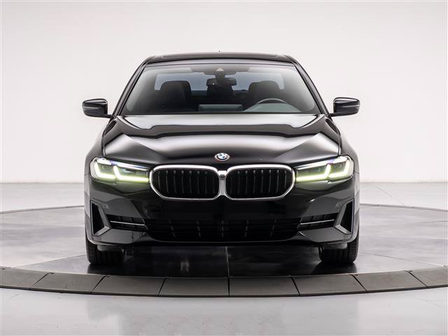 Used 2021 BMW 530e w/ Convenience Package RWD image 8