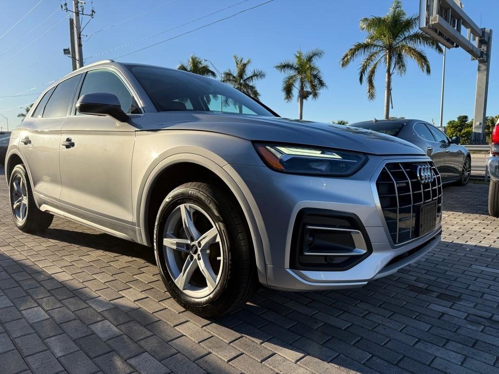 Used 2021 Audi Q5 2.0T Premium w/ Convenience Package AWD/4WD image 1
