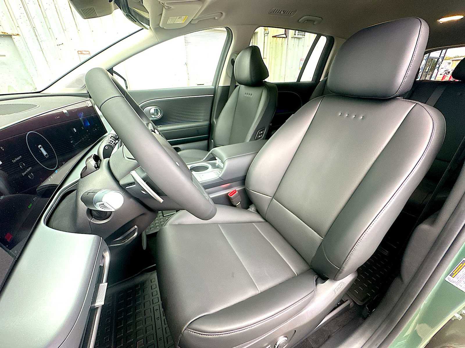 New 2026 Hyundai Ioniq 9 SEL image 13