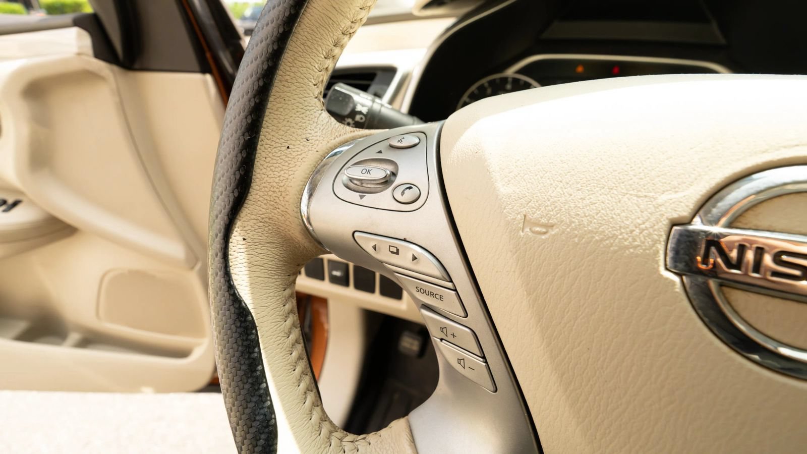 Used 2015 Nissan Murano SL w/ SL Technology Package AWD/4WD image 43