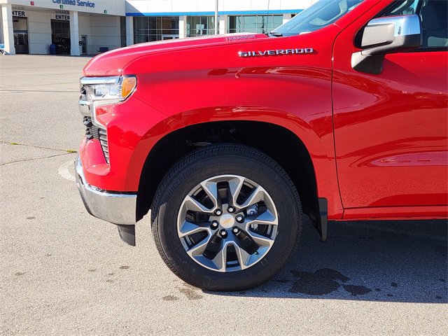 New 2026 Chevrolet Silverado 1500 LT w/ Convenience Package II image 8