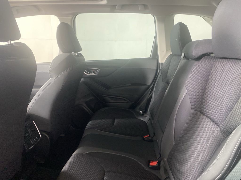 Used 2023 Subaru Forester Premium image 15