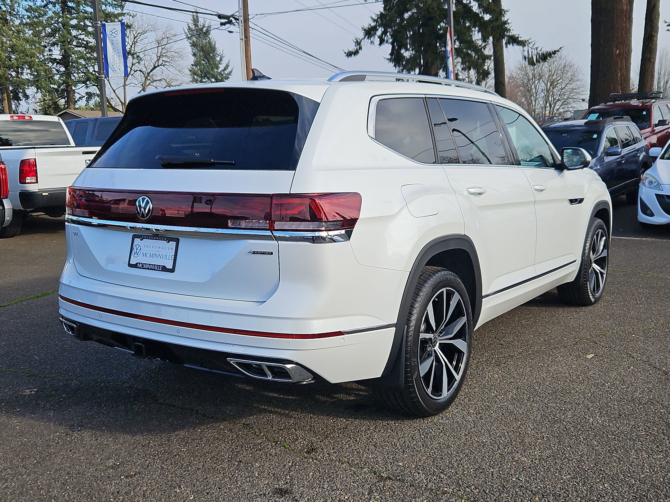 New 2026 Volkswagen Atlas SEL Premium R-Line image 5