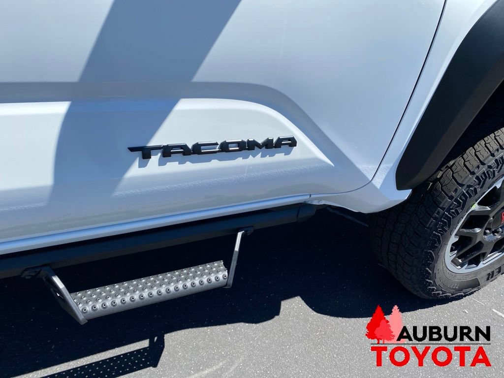 New 2026 Toyota Tacoma TRD Off-Road AWD/4WD image 9