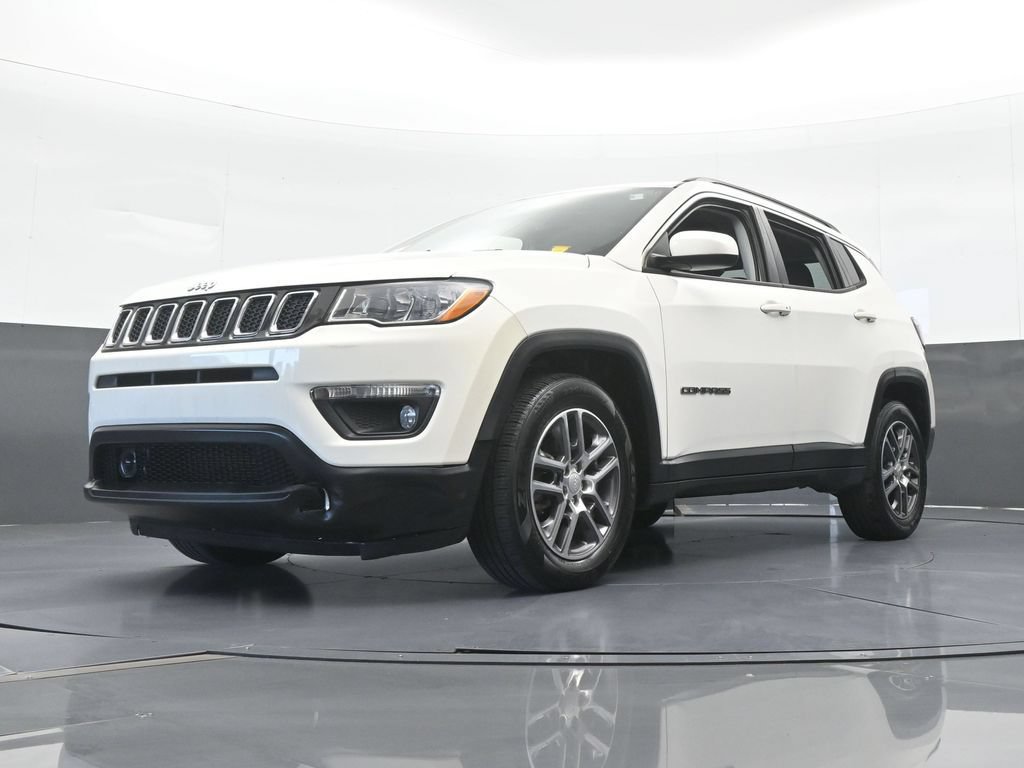 Used 2020 Jeep Compass Latitude FWD image 55