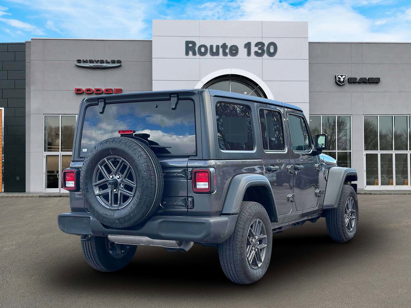 Used 2024 Jeep Wrangler Unlimited Sport image 4