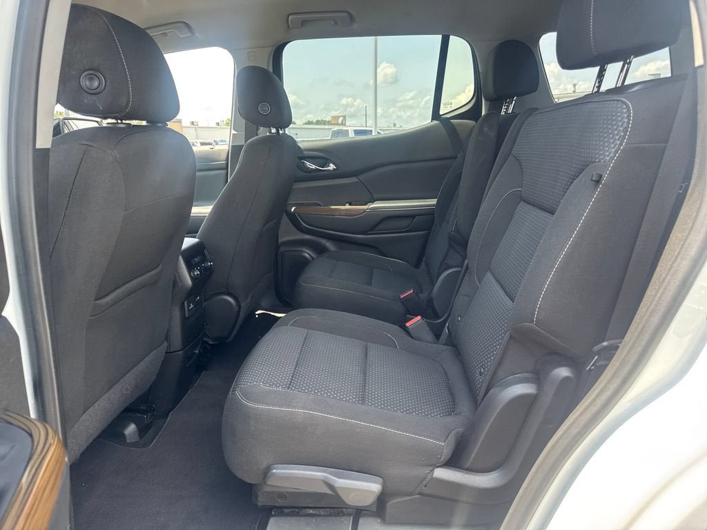 Used 2021 GMC Acadia SLE w/ Driver Convenience Package FWD image 14