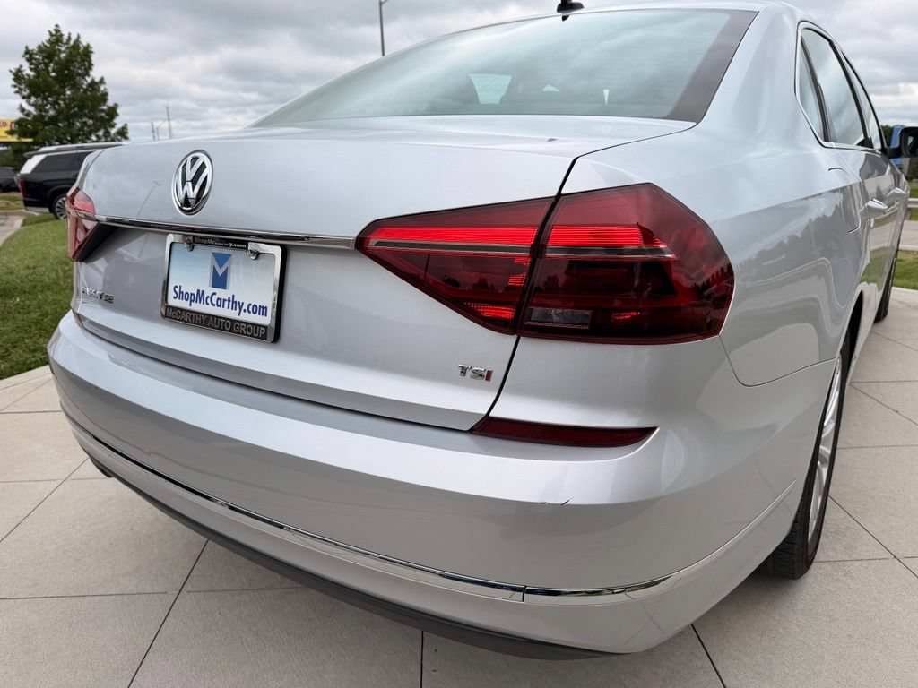 Used 2017 Volkswagen Passat 1.8T SE w/ SE Lighting Package FWD image 30