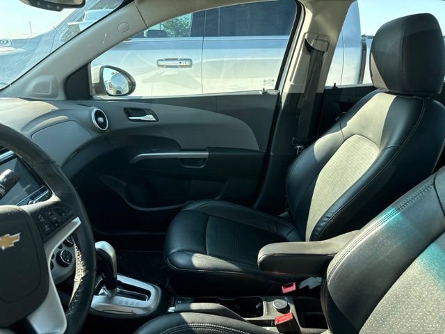 Used 2019 Chevrolet Sonic Premier FWD image 7