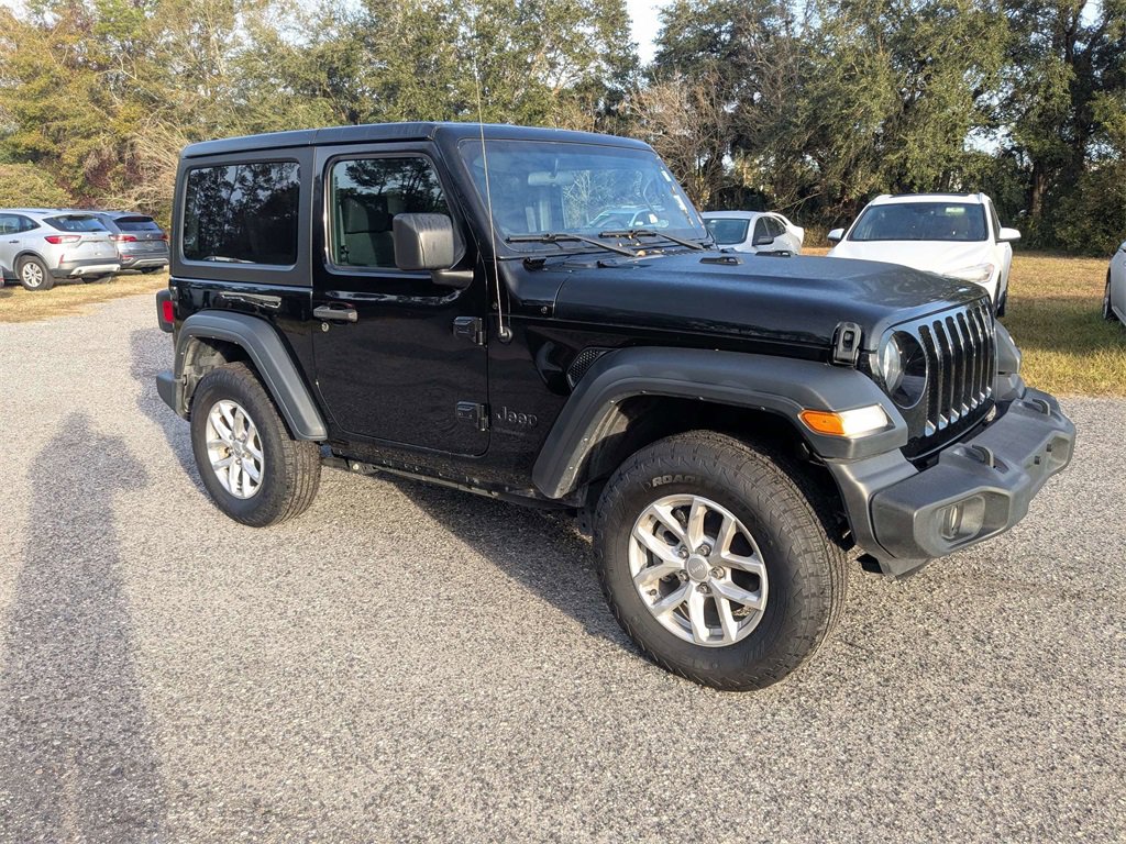 Used 2023 Jeep Wrangler Sport S image 2