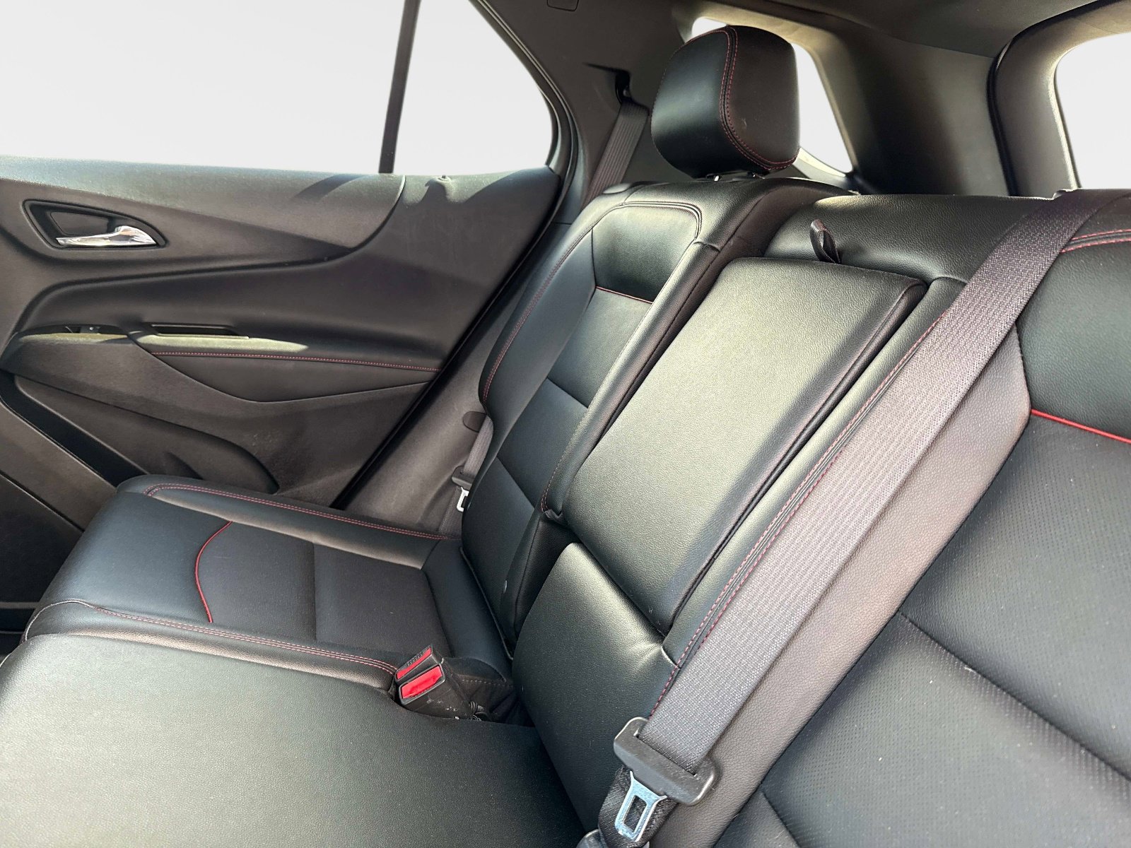 Used 2024 Chevrolet Equinox RS w/ RS Leather Package AWD/4WD image 14