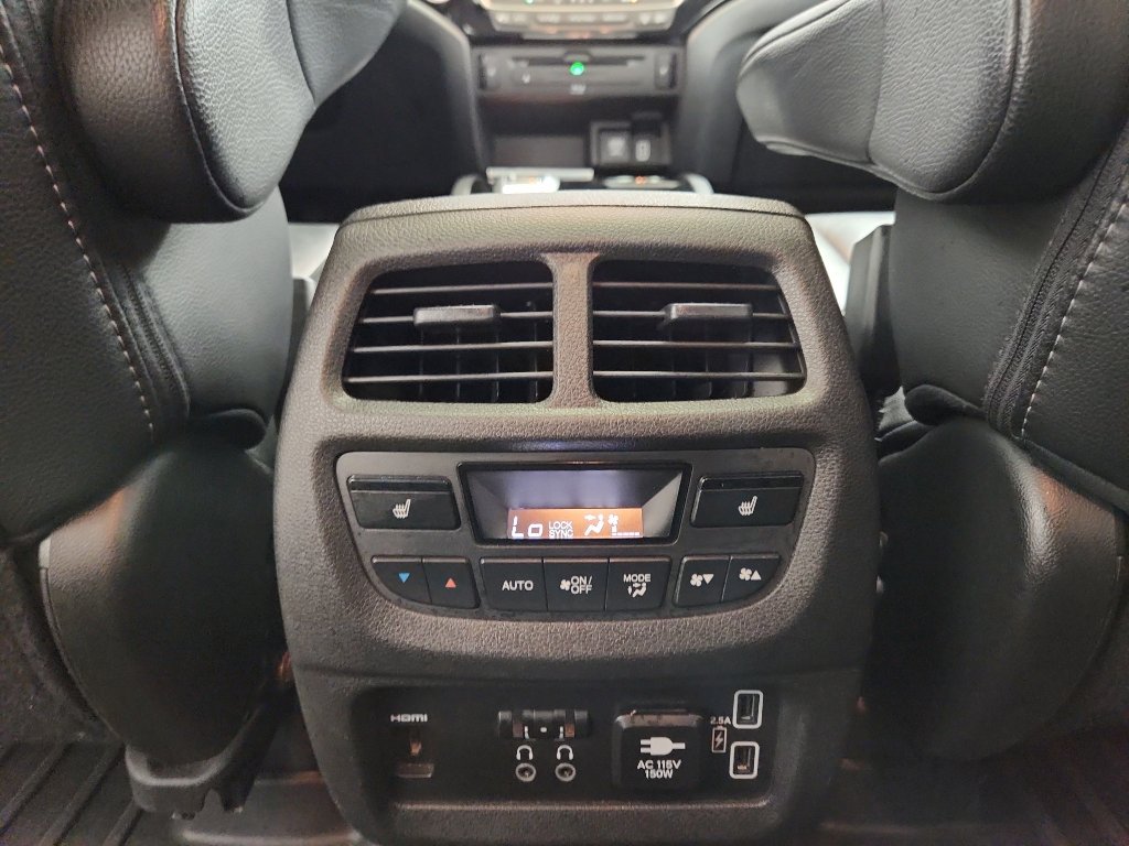 Used 2019 Honda Pilot Touring image 35