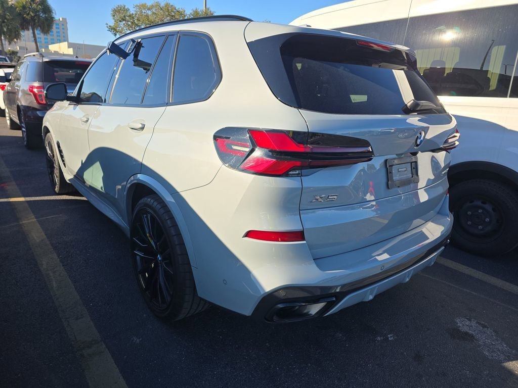 Used 2024 BMW X5 sDrive40i w/ M Sport Package image 12