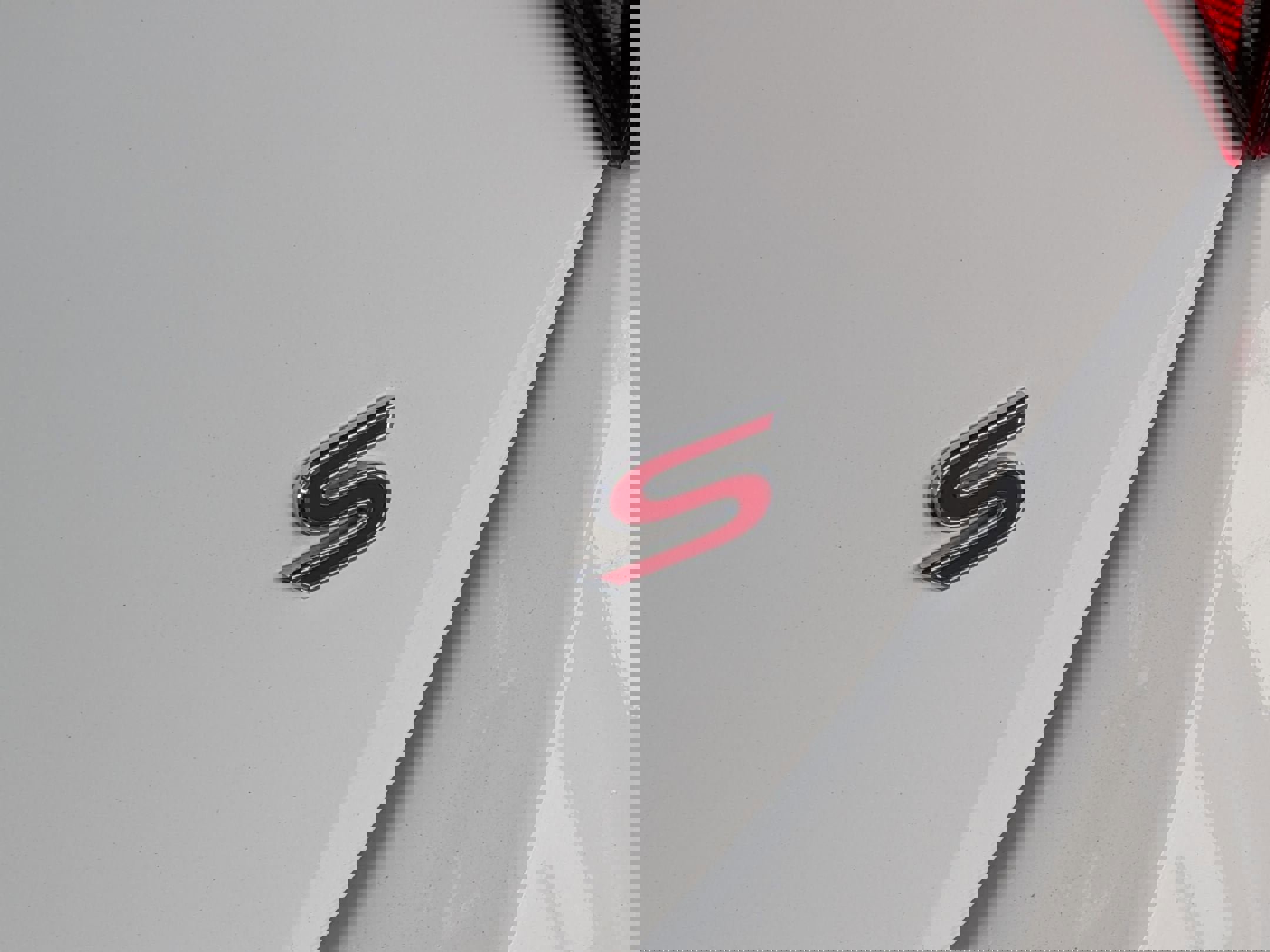 Used 2016 Toyota Corolla S image 29