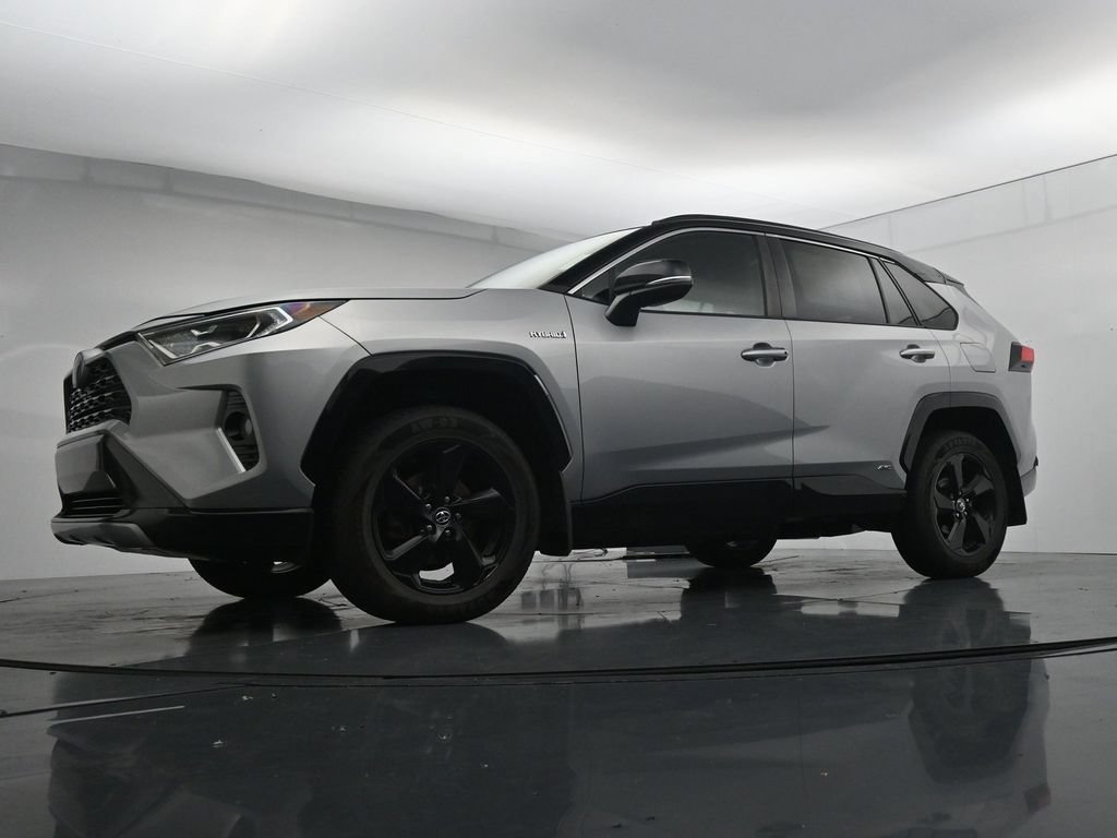 Used 2021 Toyota RAV4 XSE AWD/4WD image 35