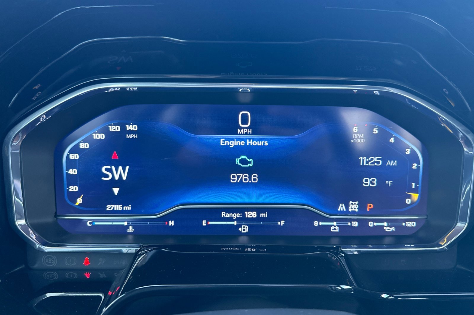 Used 2022 Chevrolet Silverado 1500 ZR2 image 23