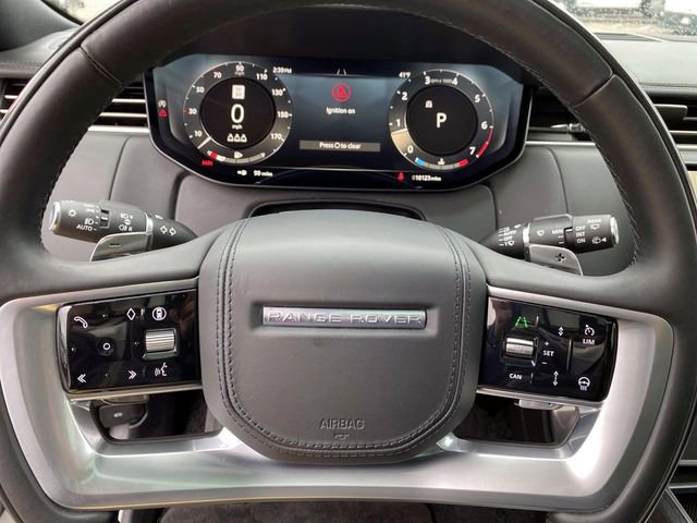 Used 2025 Land Rover Range Rover SE image 15