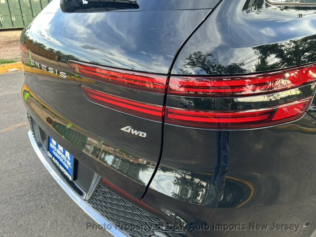 Used 2022 Genesis GV70 2.5T w/ Advanced Package AWD/4WD image 24