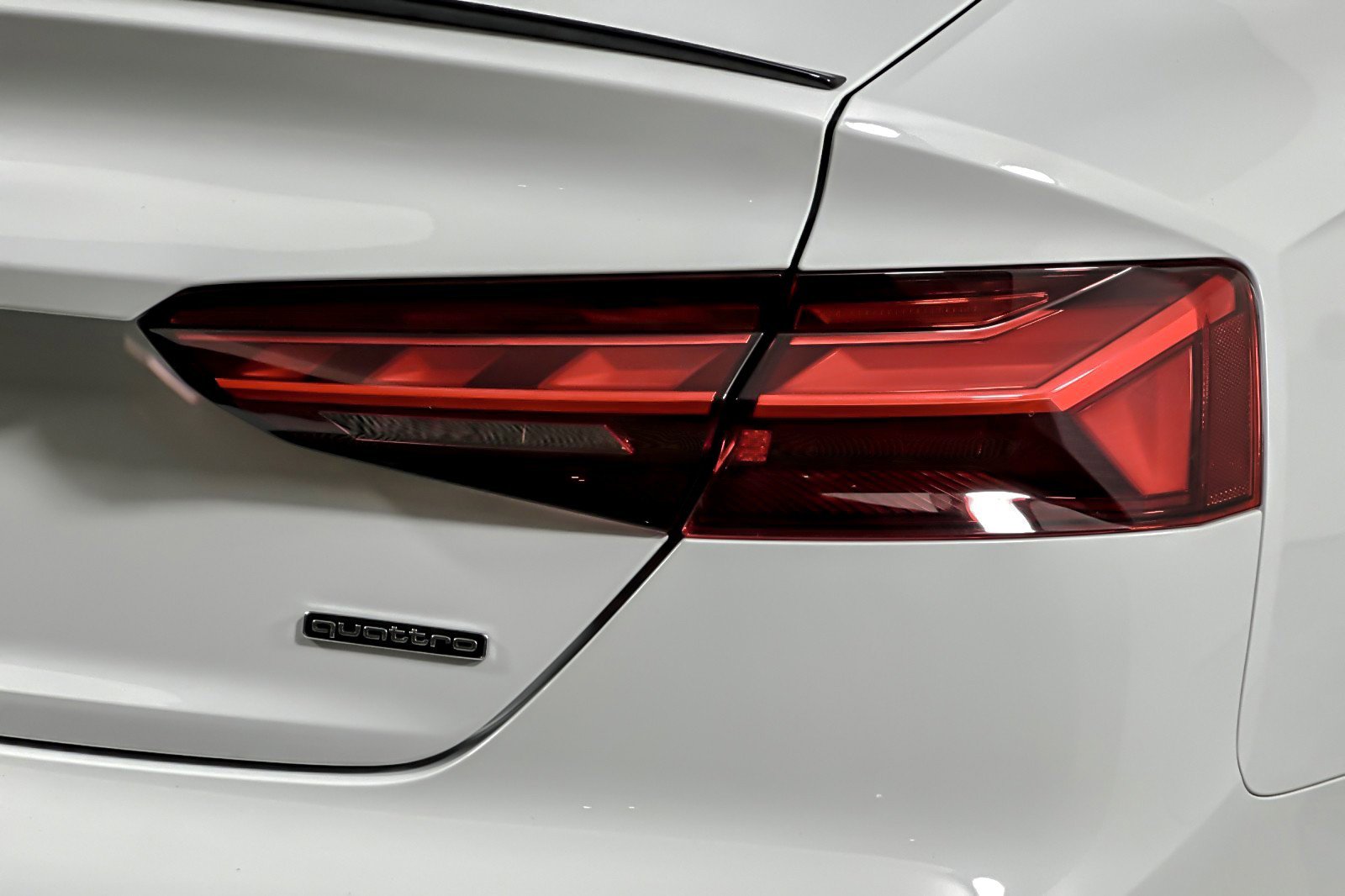 Used 2023 Audi A5 2.0T Premium Plus w/ Premium Plus image 25