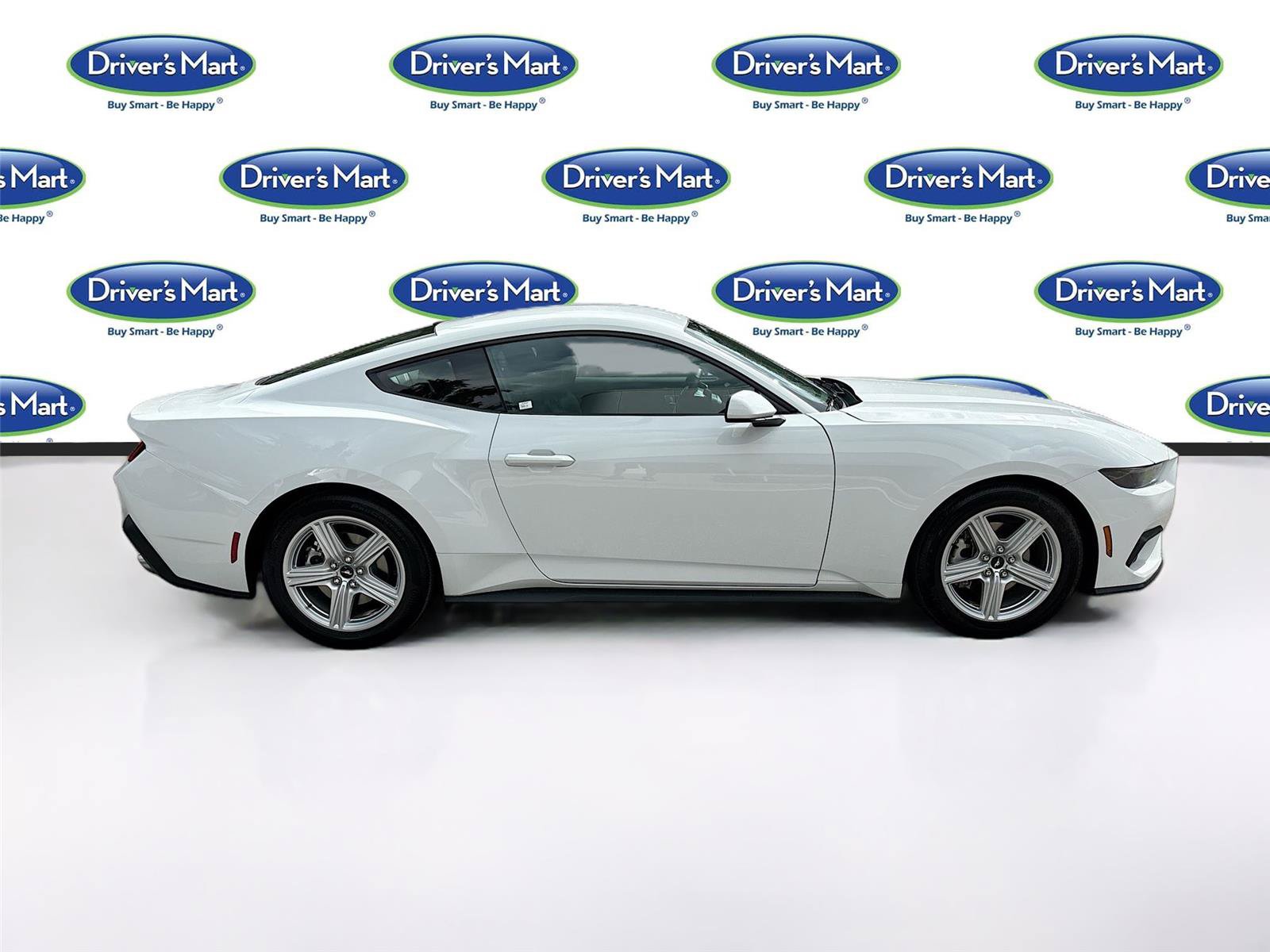 Used 2026 Ford Mustang Premium RWD image 8