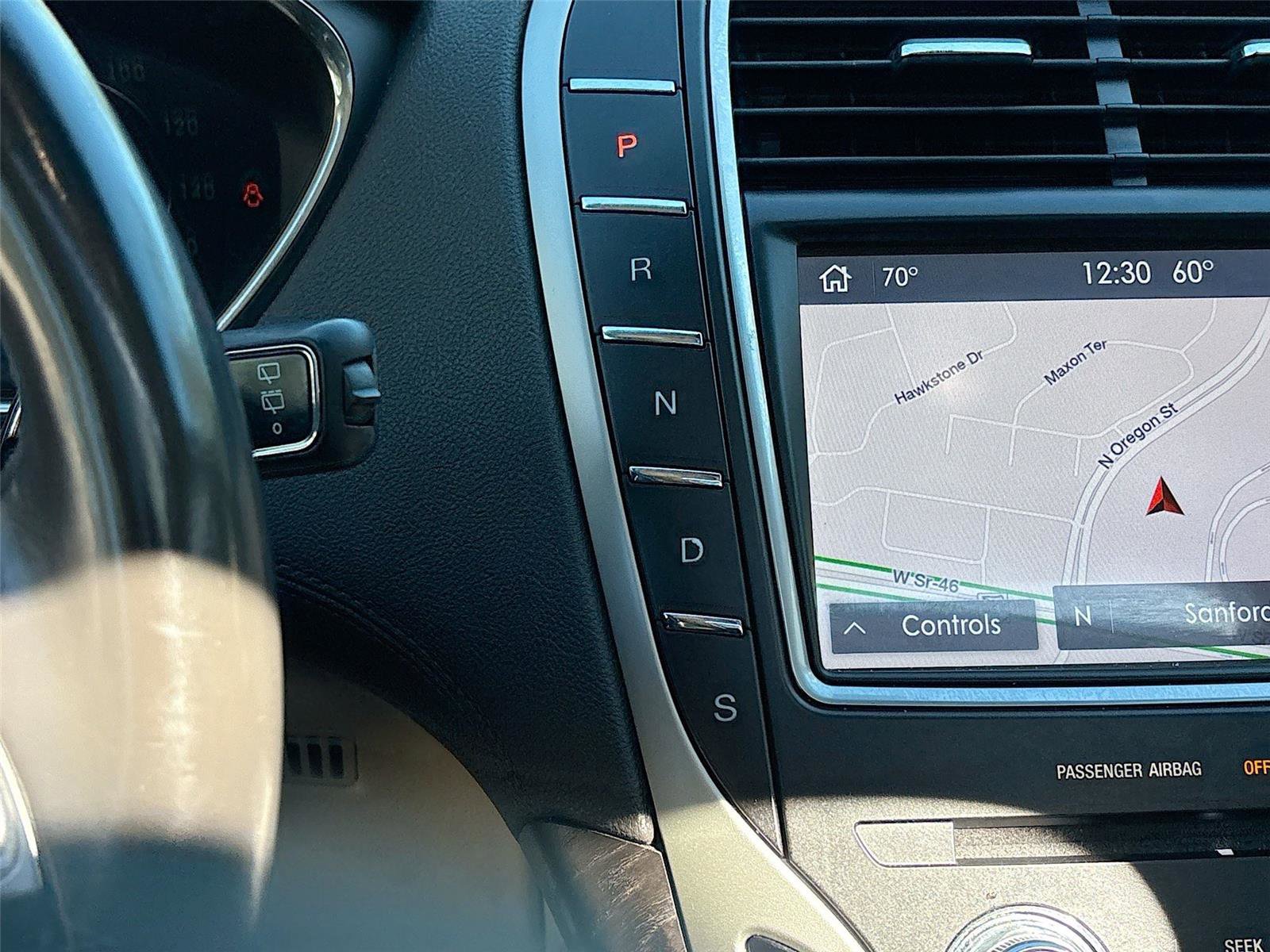 Used 2020 Lincoln Nautilus Reserve w/ Equipment Group 201A image 17