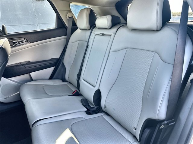 Used 2024 Kia Sportage EX image 27