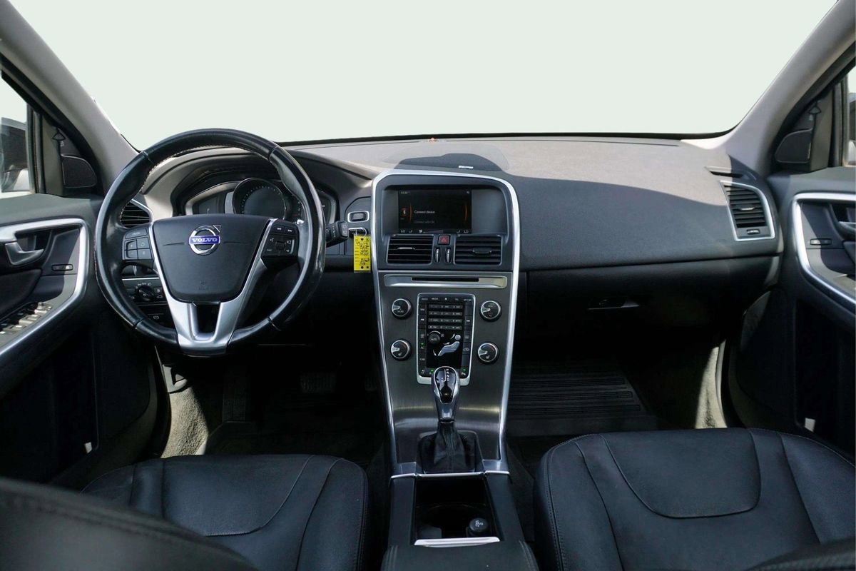 Used 2015 Volvo XC60 T6 Platinum AWD/4WD image 19