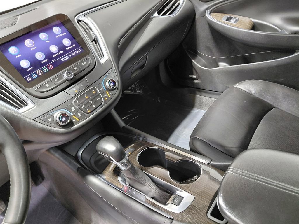 Used 2024 Chevrolet Malibu LT FWD image 33