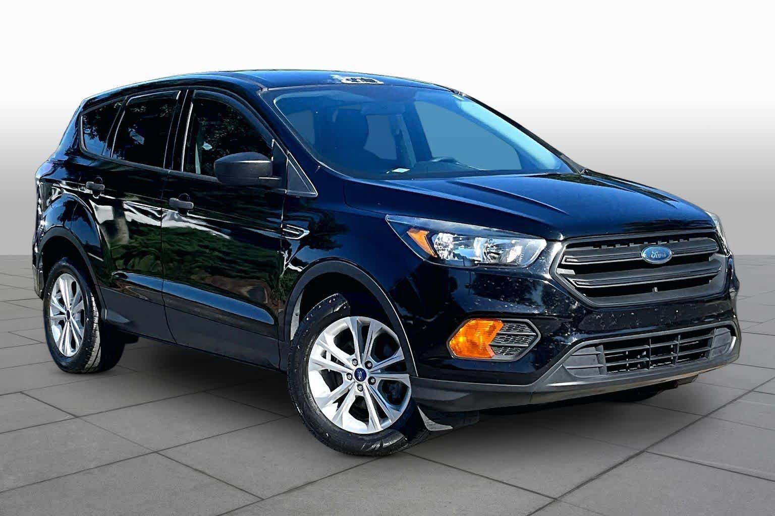 Used 2018 Ford Escape S FWD image 5