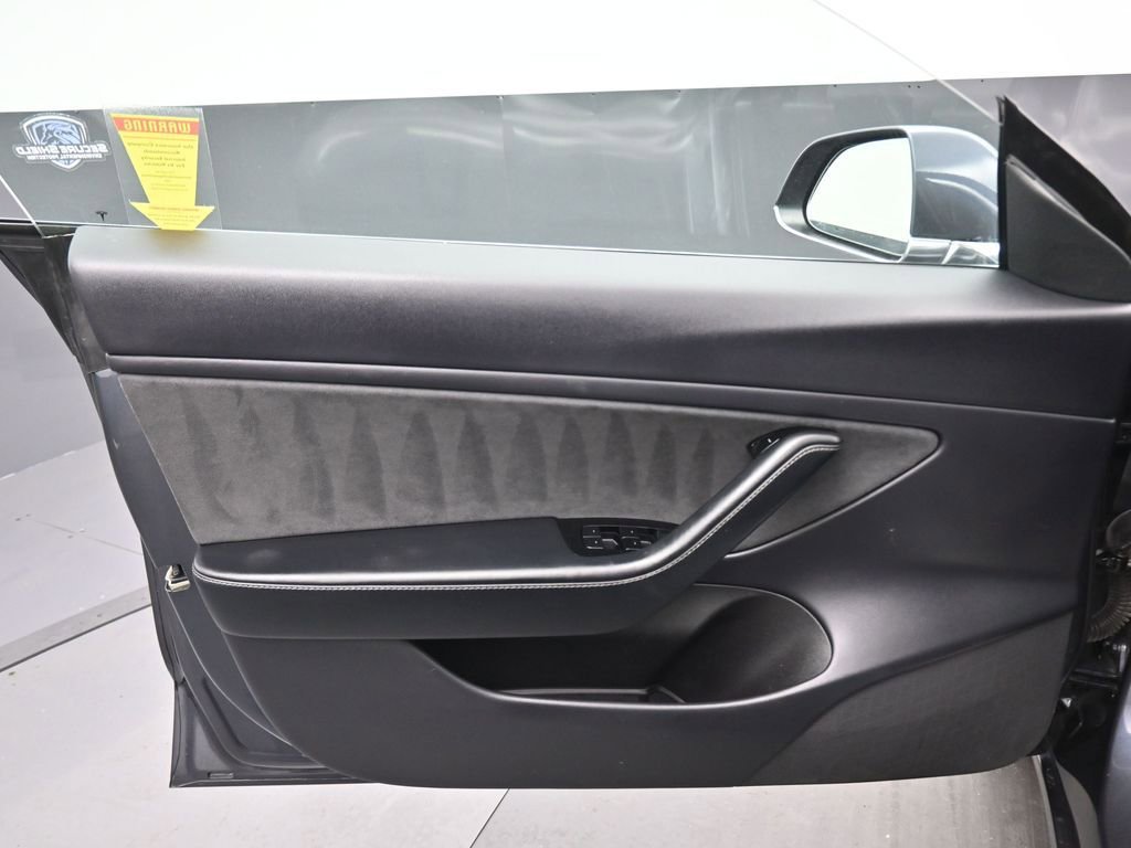 Used 2019 Tesla Model 3 Long Range AWD/4WD image 9