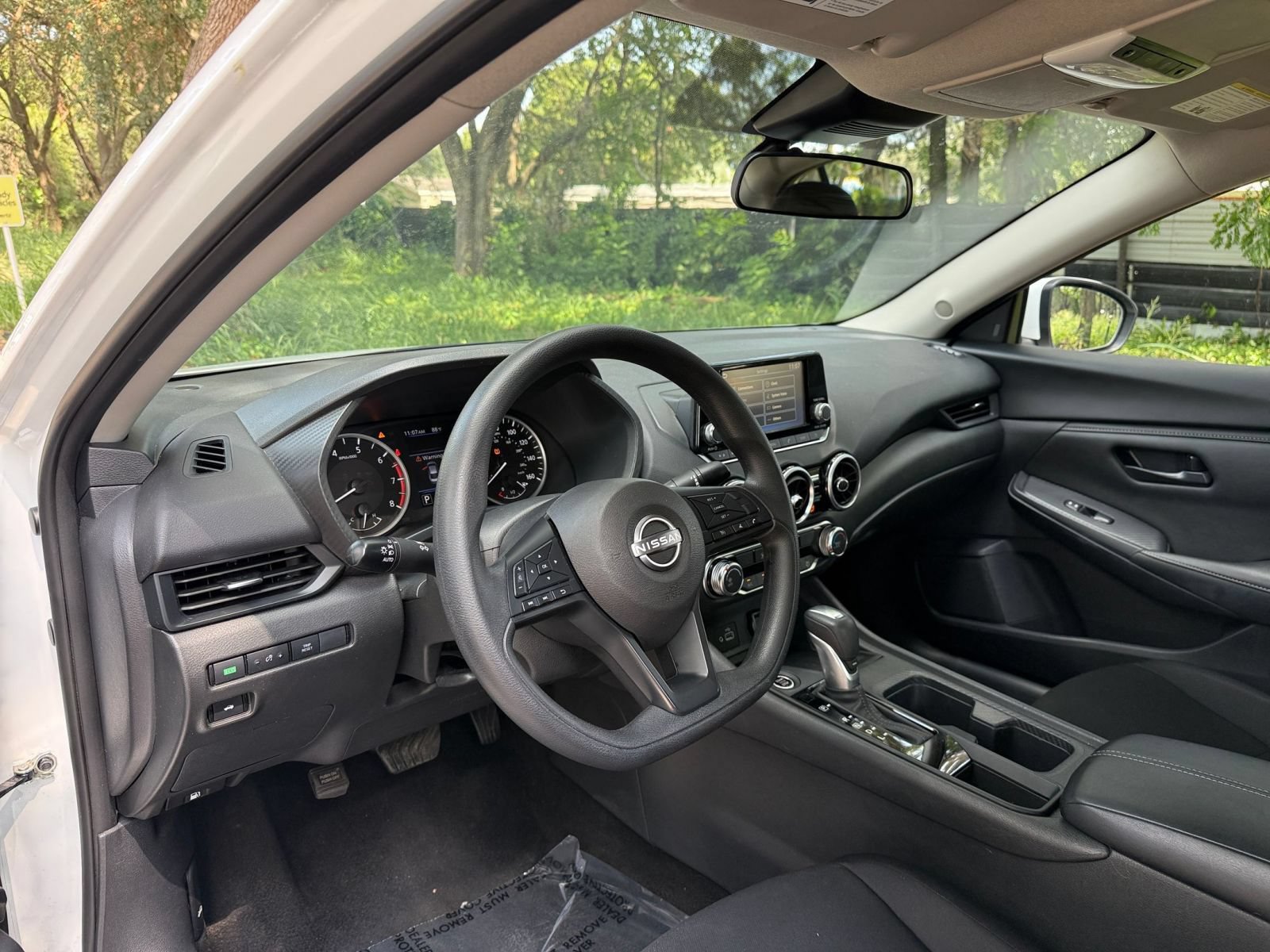Used 2025 Nissan Sentra S FWD image 31