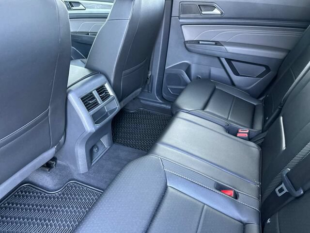 Used 2022 Volkswagen Atlas Cross Sport SE AWD/4WD image 13