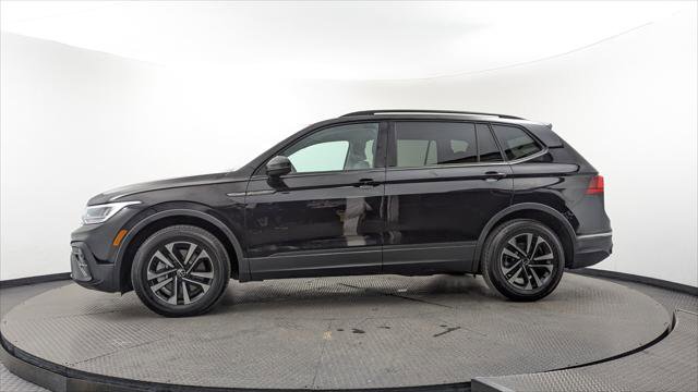 Used 2024 Volkswagen Tiguan S image 3