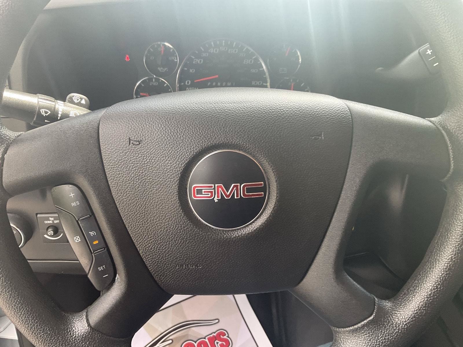 Used 2025 GMC Savana 2500 w/ Driver Convenience Package RWD image 14