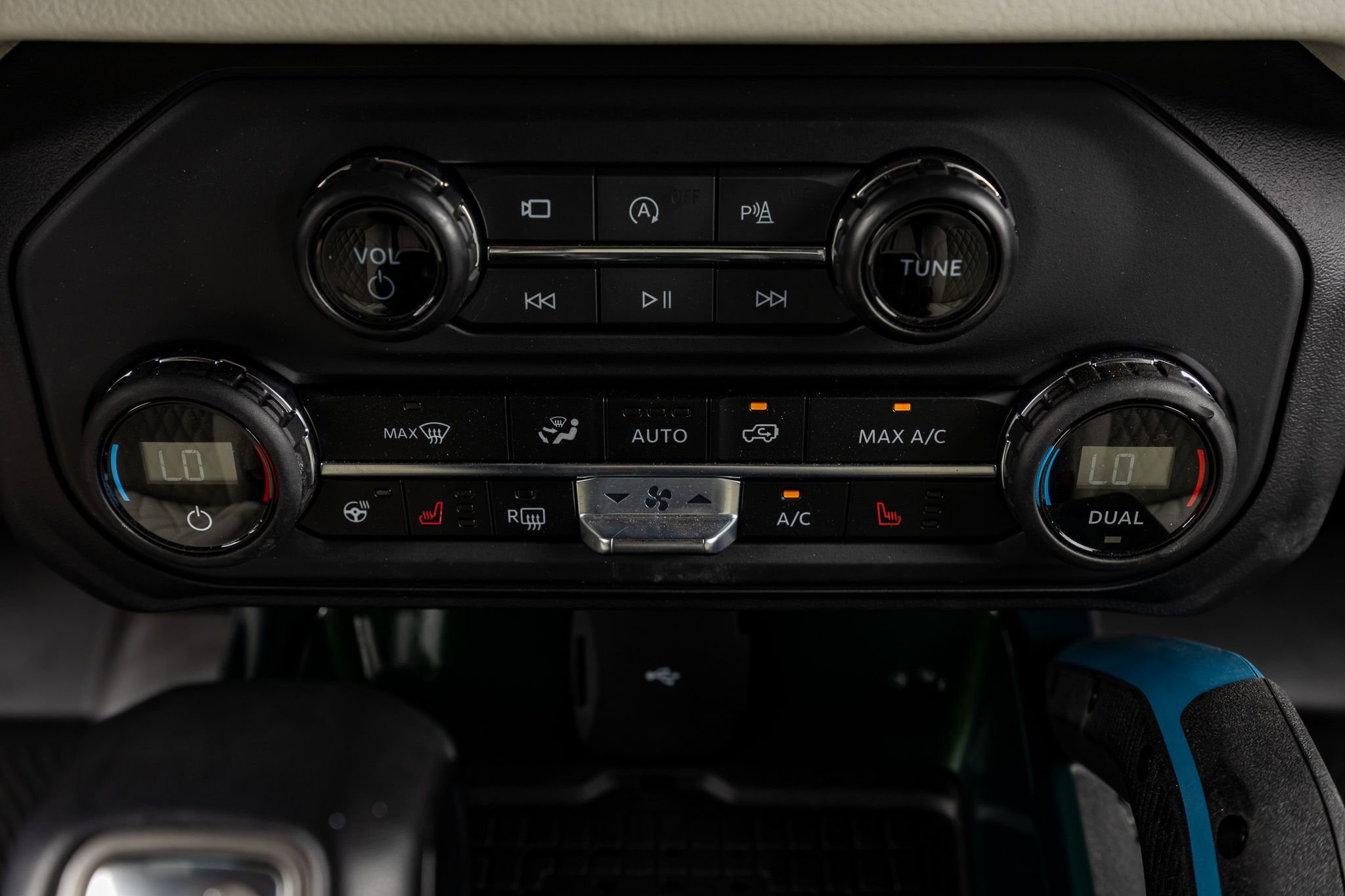 Used 2024 Ford Bronco Wildtrak image 26