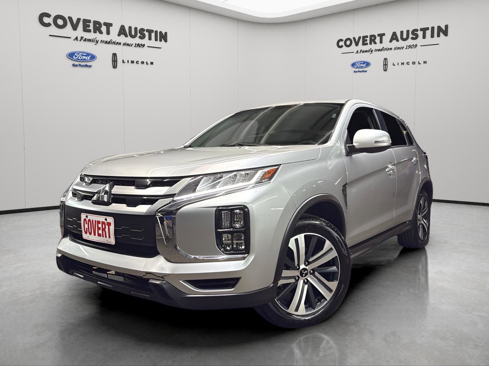 Used 2025 Mitsubishi Outlander Sport AWD image 1