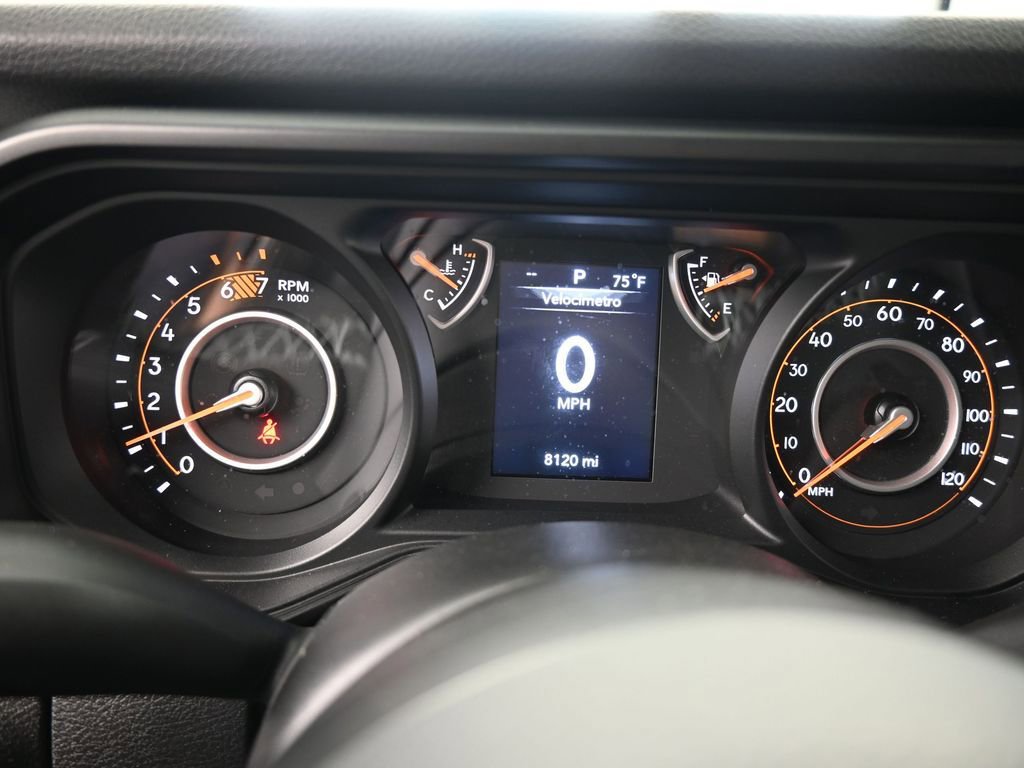 Used 2025 Jeep Wrangler Sport image 25