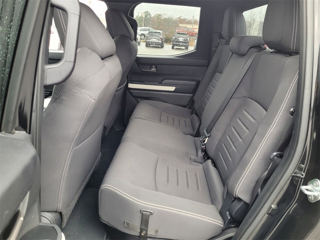 Used 2024 Toyota Tacoma TRD Off-Road image 6