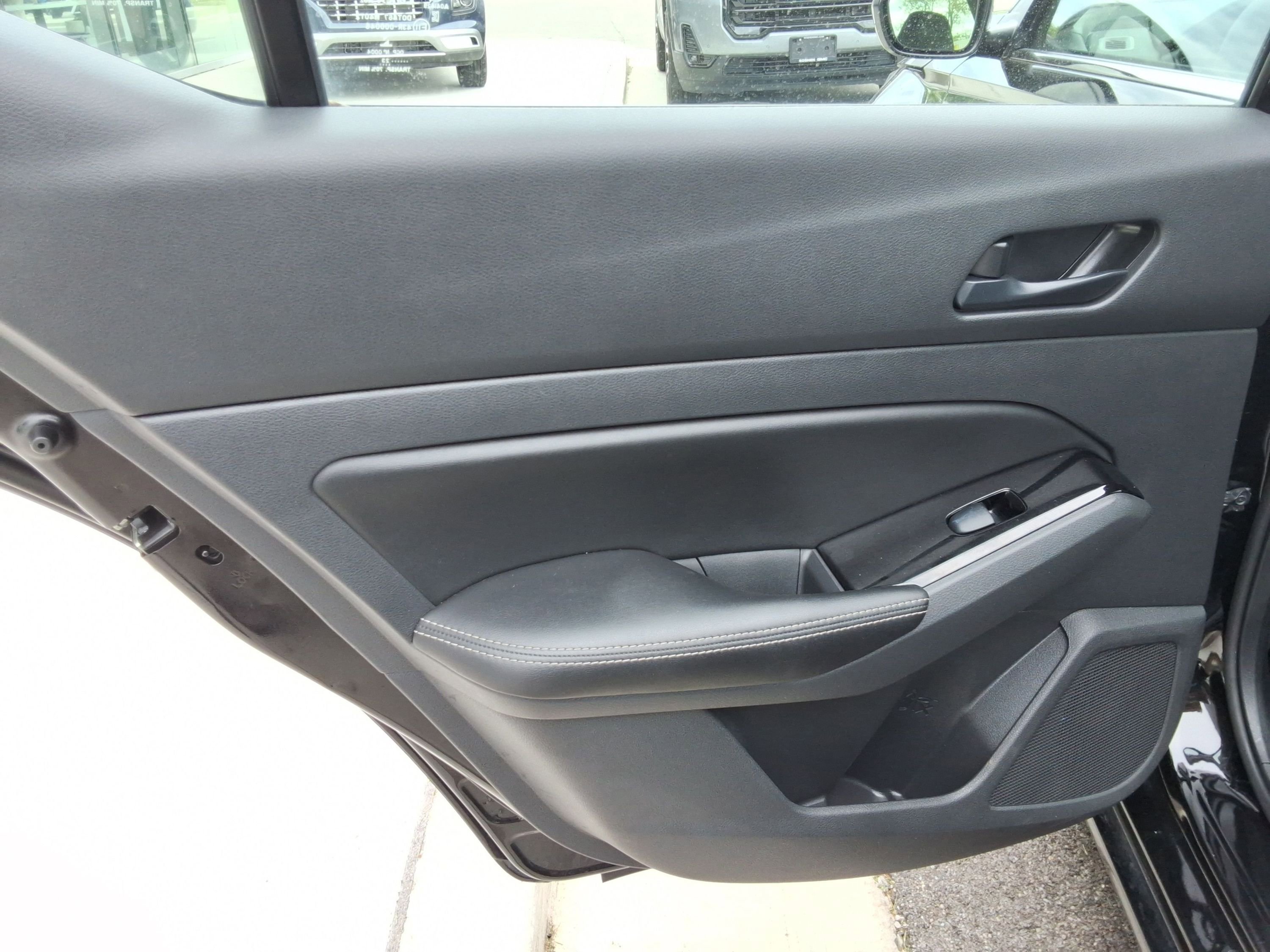 Used 2023 Nissan Altima 2.5 SV AWD/4WD image 23