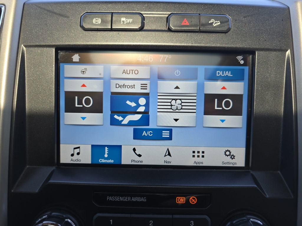 Used 2018 Ford F250 Lariat w/ Lariat Ultimate Package AWD/4WD image 25