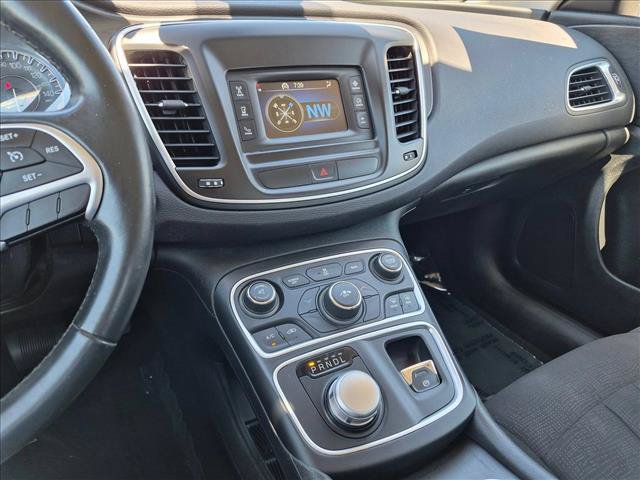 Used 2015 Chrysler 200 Limited w/ Convenience Group FWD image 14