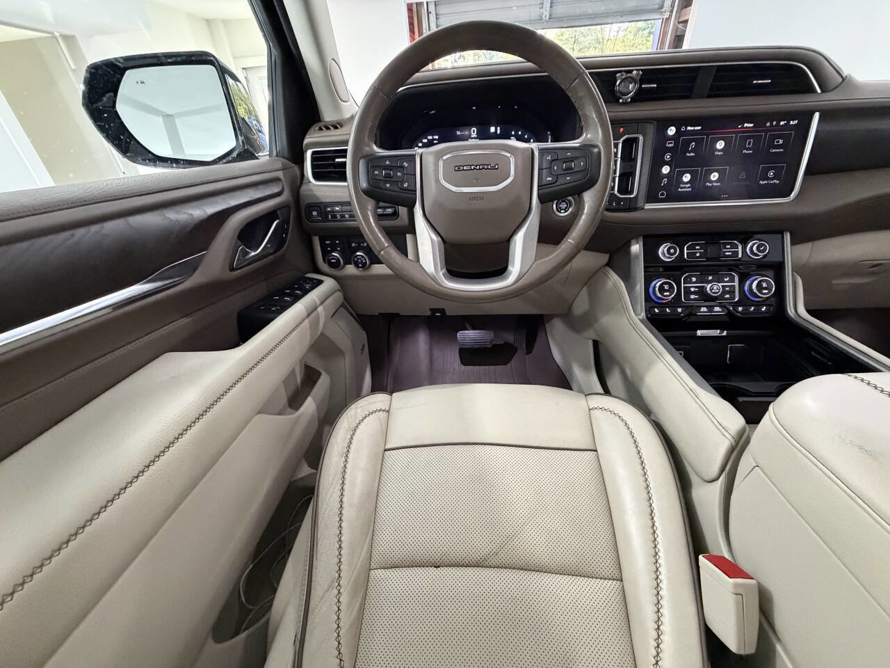 Used 2022 GMC Yukon Denali image 22