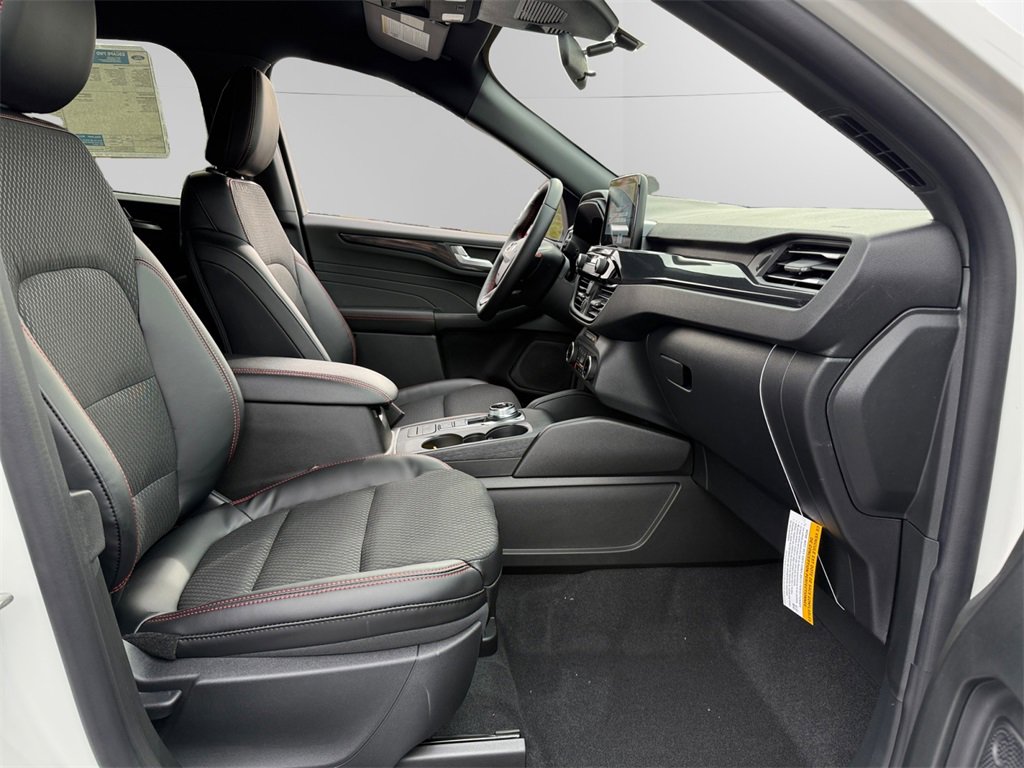New 2026 Ford Escape ST-Line w/ Cold Weather Package image 14