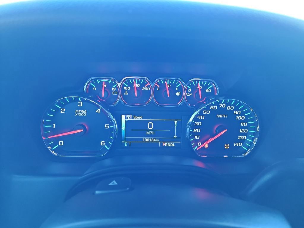 Used 2019 Chevrolet Tahoe LS w/ All-Season Package image 23